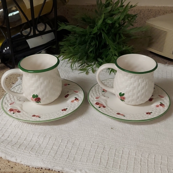 1994 Avon Bunny Collection - Picture 4 of 9